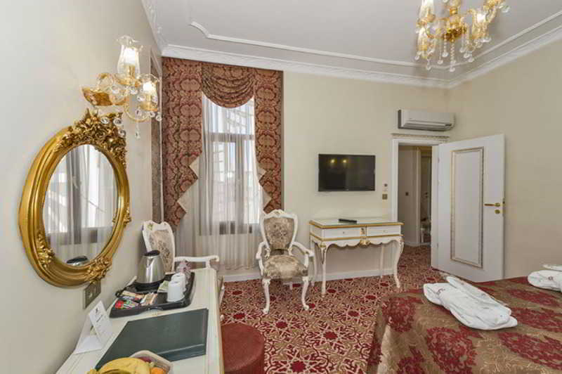 By Murat Crown Hotel Taksim Istambul Exterior foto