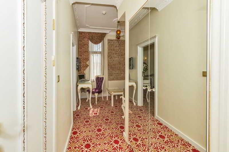 By Murat Crown Hotel Taksim Istambul Exterior foto