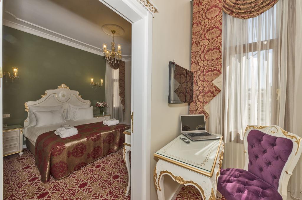 By Murat Crown Hotel Taksim Istambul Exterior foto