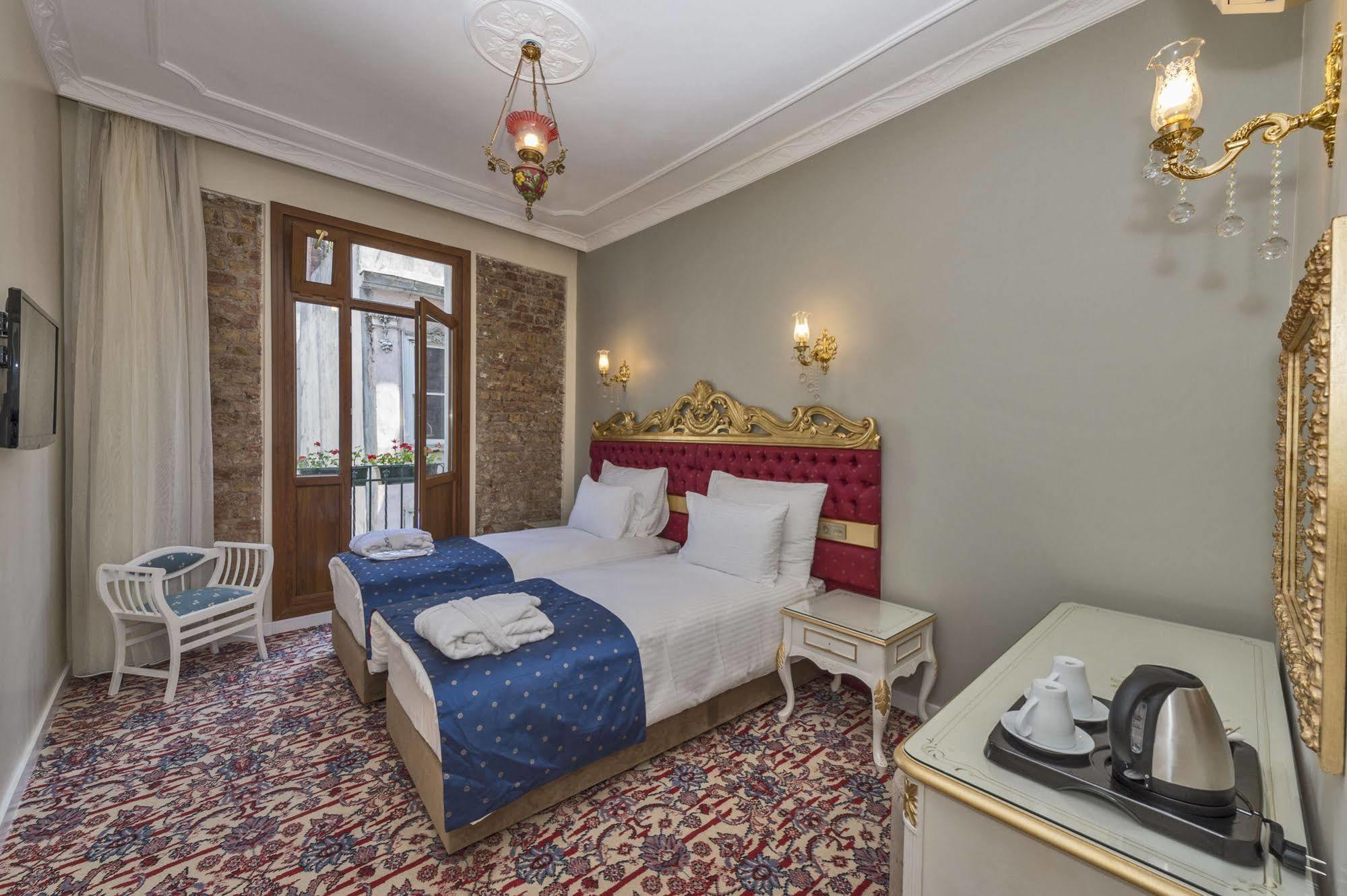 By Murat Crown Hotel Taksim Istambul Exterior foto